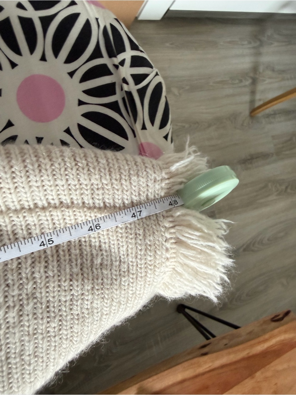 Cocogio Made in Italy Cream Turtleneck Fringe Poncho
Sweater Wool/Alpaca Blend - Picture 5 of 6